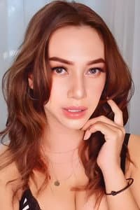 Ariele Bellus in Kelas Bintang - Salome