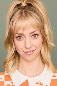 Emma Factor in The Fools