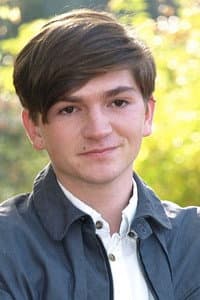 Benedikt Hösl in Blutsbrüder teilen alles