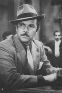 Luis Otero in Sombras en la frontera