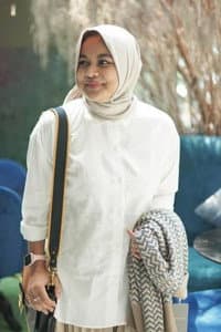 Diva Nadia in Di Sini Ada Setan: The Movie