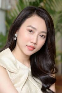 Huỳnh Hồng Loan in Âm Thầm Bên Em