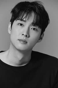 Kang Young-suk in 우씨왕후