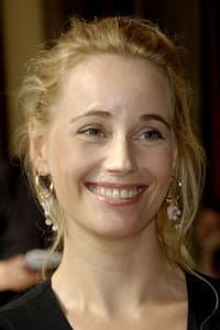 Sofia Helin in Fyra nyanser av brunt