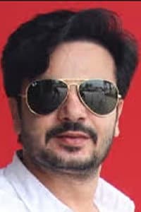 Lakhwinder Lakha in Dhol Ratti