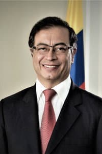 Gustavo Petro in Síndrome de los quietos