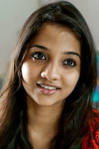 Dixitha Kothari in Oru Naal Iravil