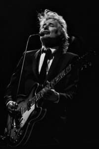Jan van der Meij in The Analogues - Sgt. Pepper's Lonely Hearts Club Band - 50 Years Later