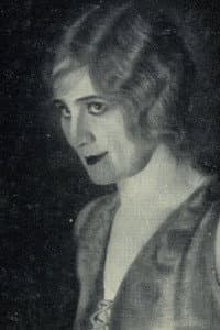 Agnes Straub in Die vier Musketiere
