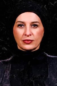 Maede Tahmasbi in Khoda Biamorz