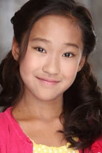 ViviAnn Yee in Vampirina