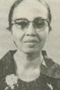 Sofia Amang in Beranak dalam Kubur