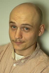 Caleb Pitts in nachos