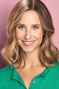 Stephanie Cearley in Wedding War