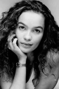 Julie Mauduech in Ave ano (Elle a dit oui)