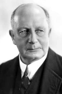 Horace Hodges in Rolling in Money