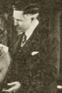 Walter Craven in The White Pearl