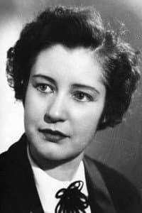 Lyudmila Makarova in Среди тысячи дорог