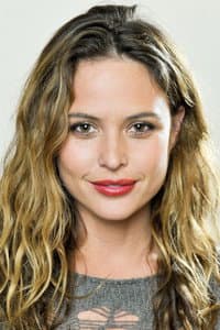 Josie Maran in The Gravedancers