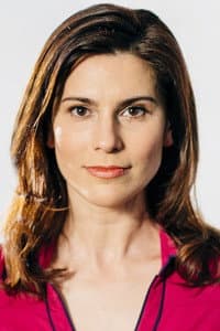 Milena Govich in Closure