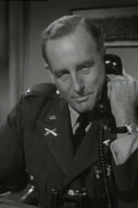 Stephen Courtleigh in Yellowneck