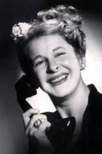 Gwen Plumb in The Harp in the South