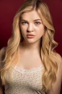 Kaycie Lee in Surviving Lunch