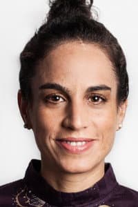 Cecilia Vallejo in Qué tan lejos