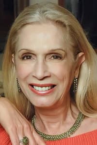 Lady Colin Campbell in Meghan Markle: An American Princess