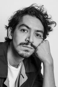 Luis Eduardo Yee in Los adioses