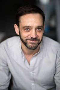 Cédric Revollon in Est-ce que j'ai une gueule d'Arletty ?