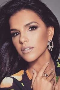 Mariana Rios in A Saga da Alma de um Poeta