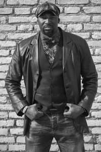 Sidy Diop in Go Home - A casa loro