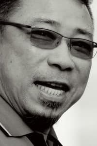 Chan Chung-Yung in Legend of the Red Dragon