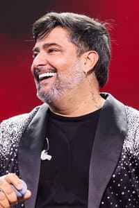 Alessandro Costa in Desejo De Menina - Buteco da Desejo (Ao Vivo)
