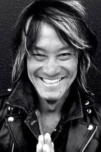 Henry Lee in The Dry Blade