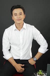 Mai Tài Phến in Em Gái Mưa
