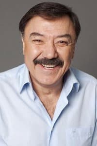 Rustam Sagdullaev in V Boy Idut Odni Stariki