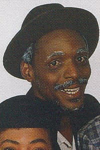 Guy PAUSICLES in Vin Vann