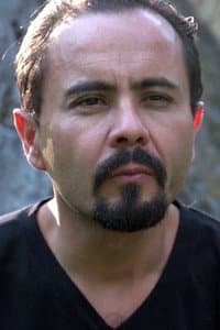 Hugo Montoya in Solteras