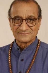 Sudhir Dalvi in Chatpati
