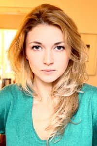 Viktoria Kozlova in Même pas mal