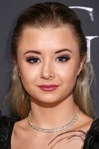 Kerry Ingram in Free Rein: Valentine's Day