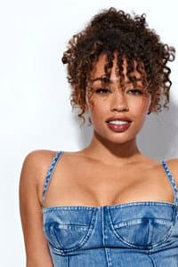 Taryn Delanie Smith in 93 'Til