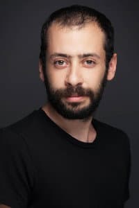 Deniz Gürzumar in Esrarlı Gözler