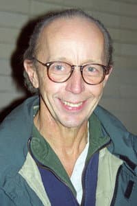 Max Wright in Misfits of Science