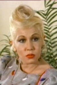 Blanca Nieves in El virus del poder