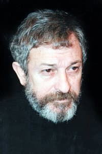 Savaş Dinçel in Ağır Roman