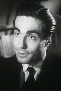Raymond Young in El calor de la llama