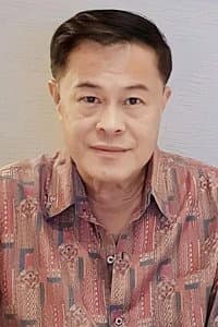 Surapol Poonpiriya in Rong Ram Tang Dao